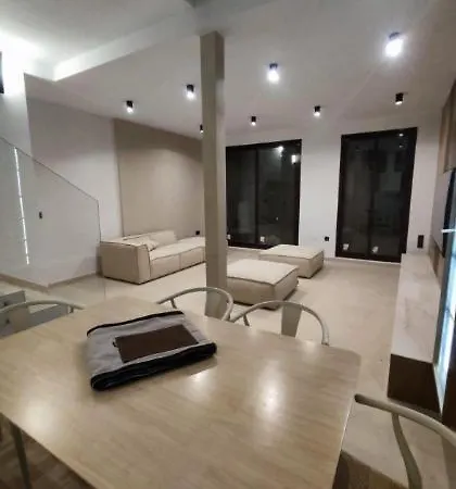 Elisol Macenas Apartment *